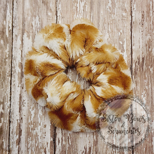 Giraffe Luxe Minky Scrunchie