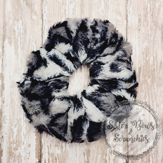 Jaguar Luxe Minky Scrunchie