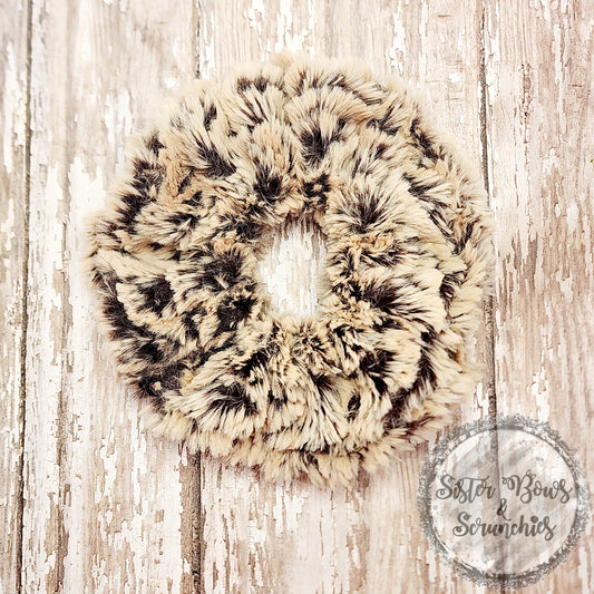 Ridge Luxe Minky Scrunchie