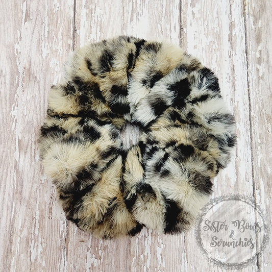 Sharpei Leopard Snuggle Minky Scrunchie