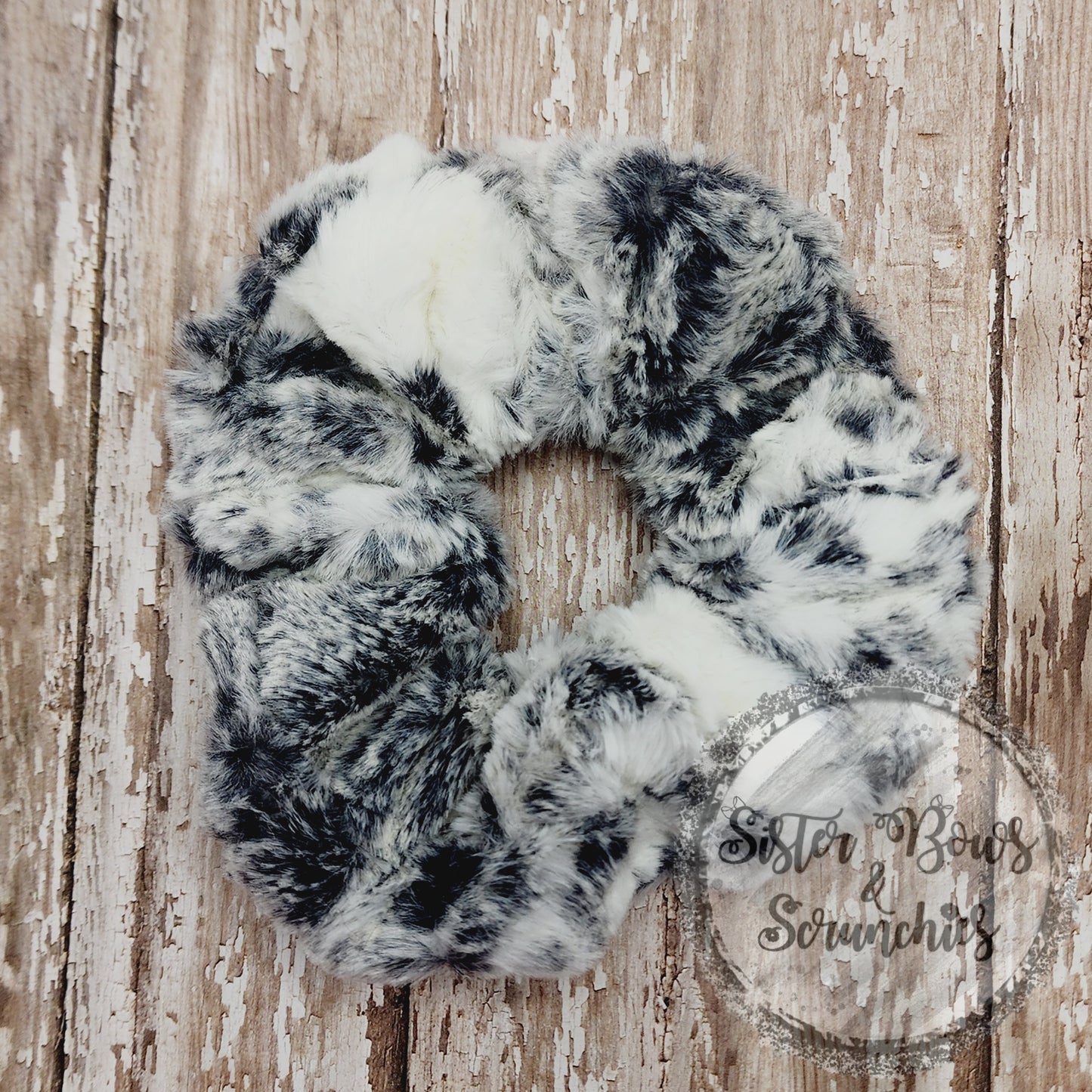 Snowy Owl Luxe Minky Scrunchie