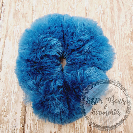 Whispy Lagoon Premium Luxe Minky Scrunchie